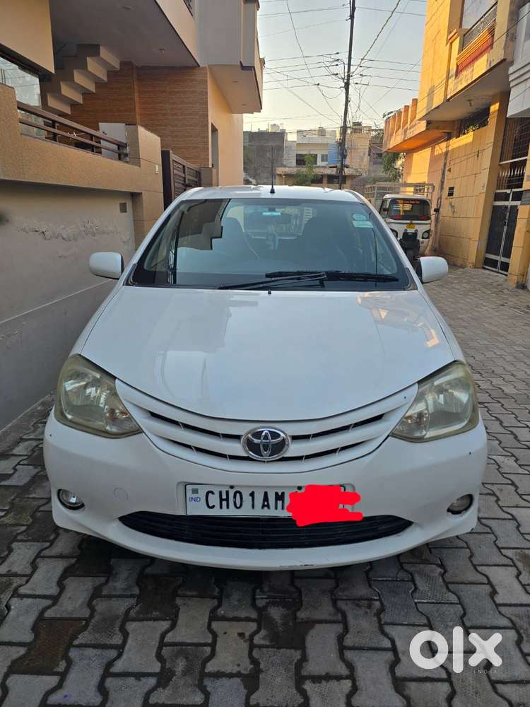 Etois Liva Petrol G