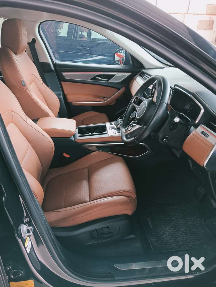 Jaguar F-pace 2.0 R Dynamic S, 2023, Petrol