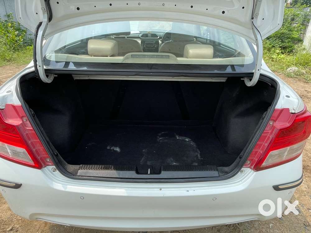 Maruti Suzuki Dzire 1.2 Vxi, 2021, Petrol