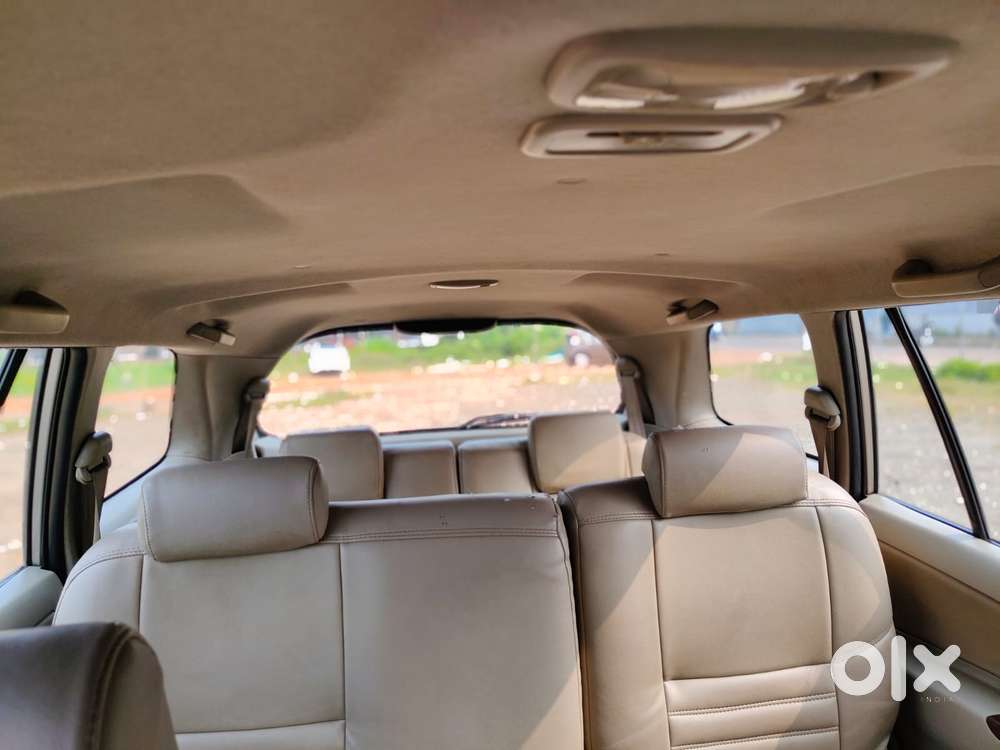 Toyota Innova 2.5 Vx 8 Str Bs-iii, 2013, Diesel