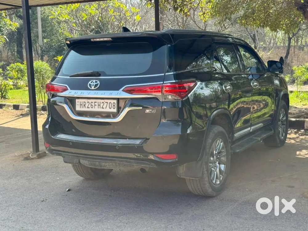 Toyota Fortuner 2017 Diesel 120000 Km Driven