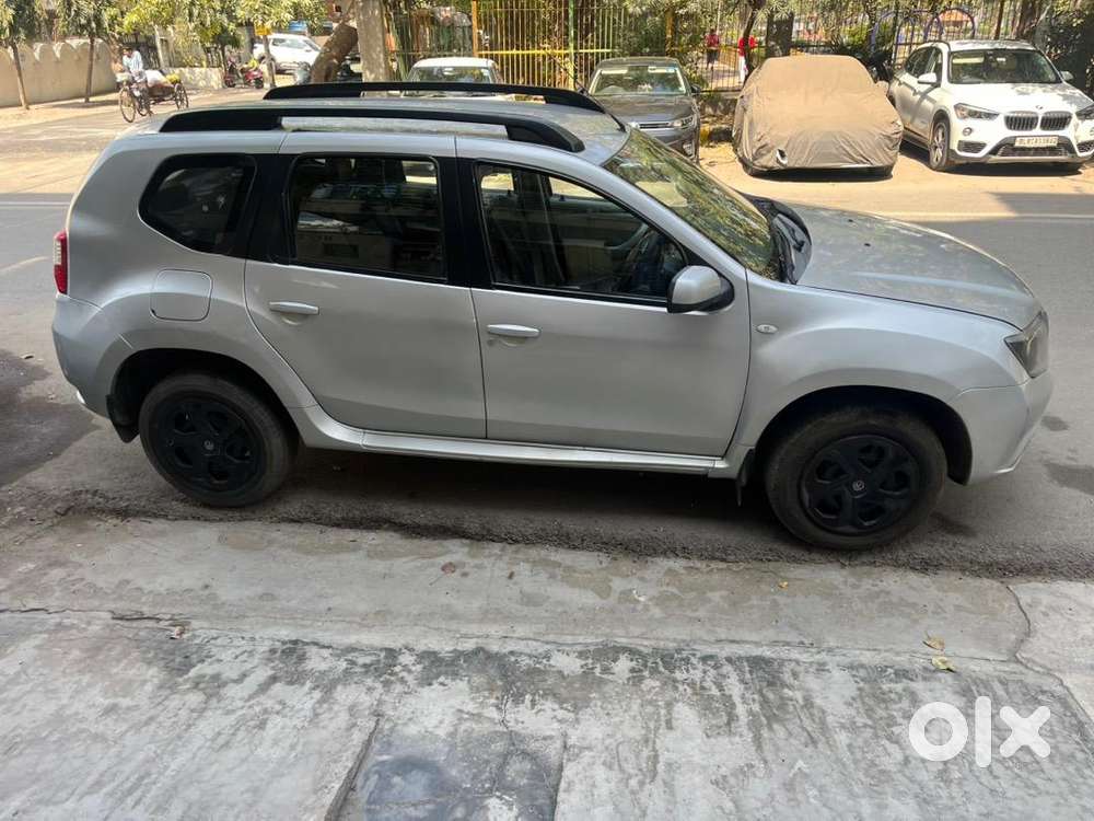 Nissan Terrano 2015 Petrol 77000 Km Driven
