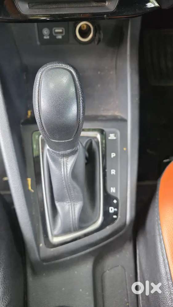 Hyundai I20 Top Model At  Low Km  Lady Driven