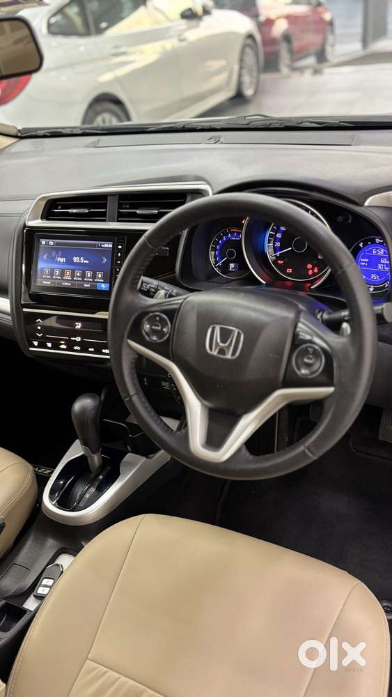 Honda Jazz 1.2 Zx Cvt I-vtec, 2022, Petrol