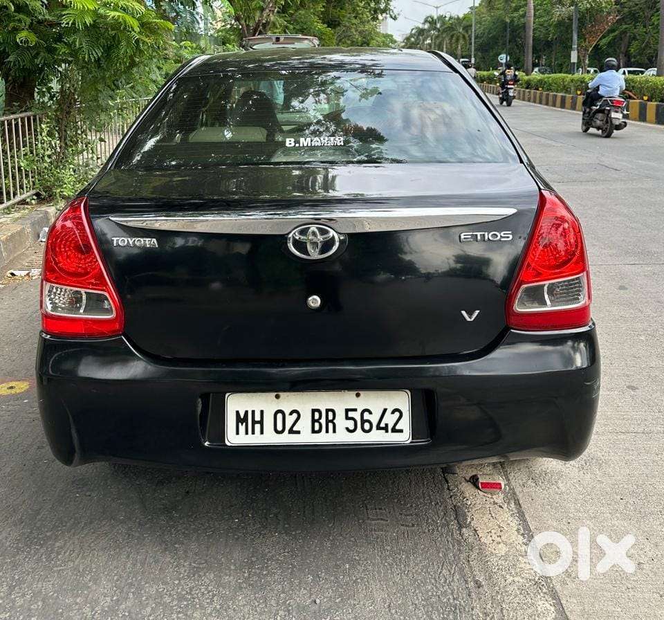 Toyota Etios 2010-2012 V, 2011, Petrol