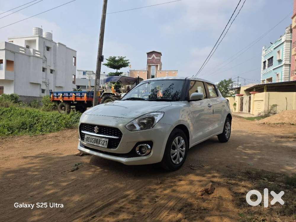 Maruti Suzuki Swift 1.2 Vxi (o), 2023, Petrol
