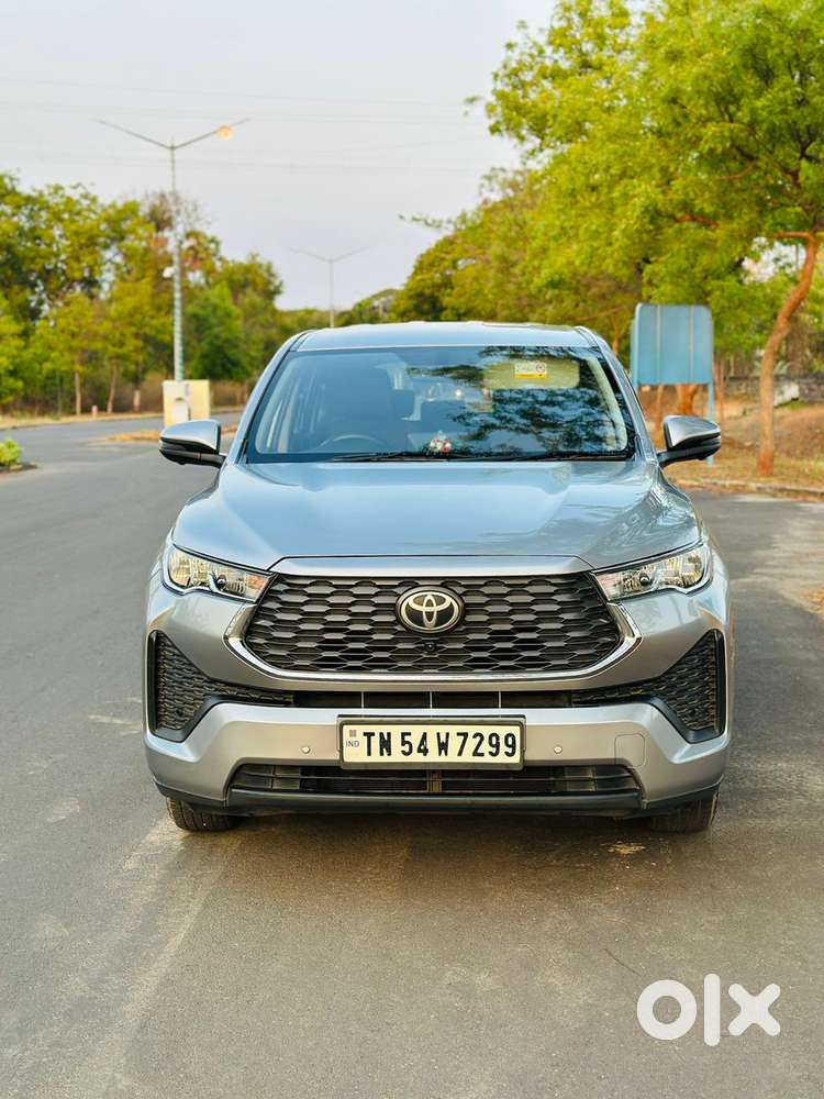 Toyota Innova Hycross 2.0 Vx Hybrid 7 Str, 2023, Petrol