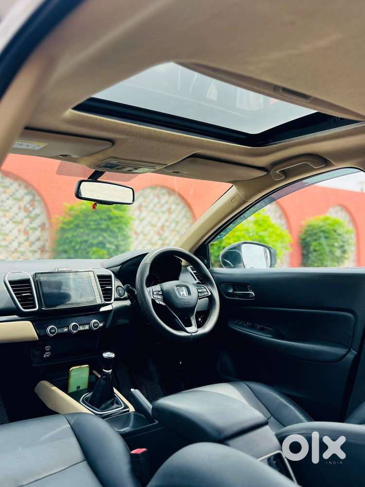 Honda City 1.5 Vx I-vtec Mt, 2022, Cng & Hybrids