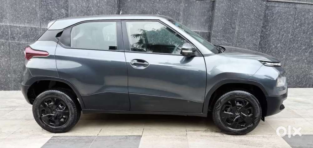 Tata Punch Adventure Amt, 2022, Petrol