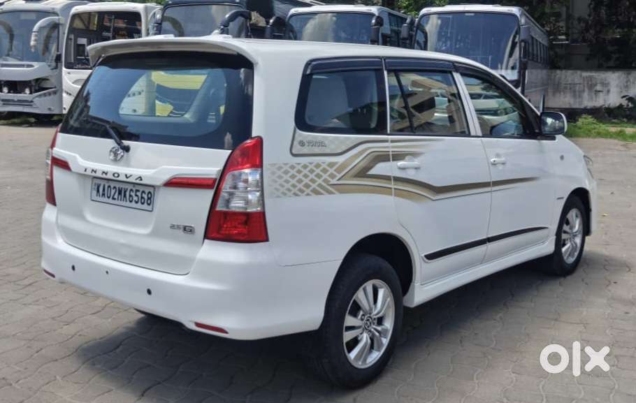 Toyota Innova 2.5 Gx 7 Seater Bs Iv, 2015, Diesel