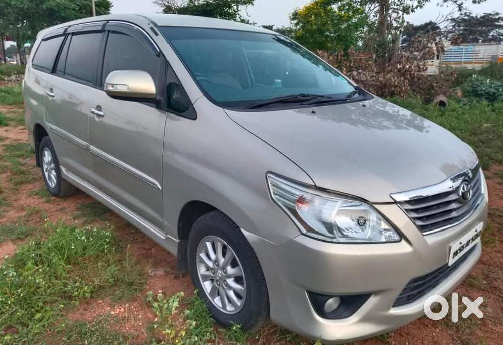 Toyota Innova 2.5 Vx 8 Str, 2013, Diesel