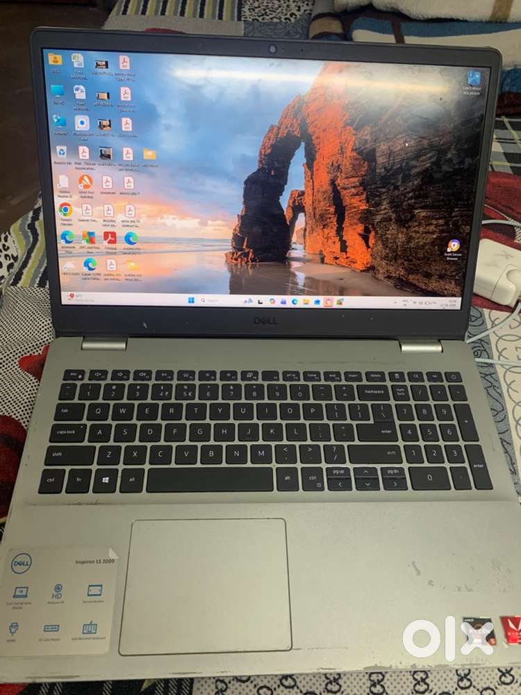 Dell inspiron 3505 15 inch  Laptop With 2gb Amd graphics card