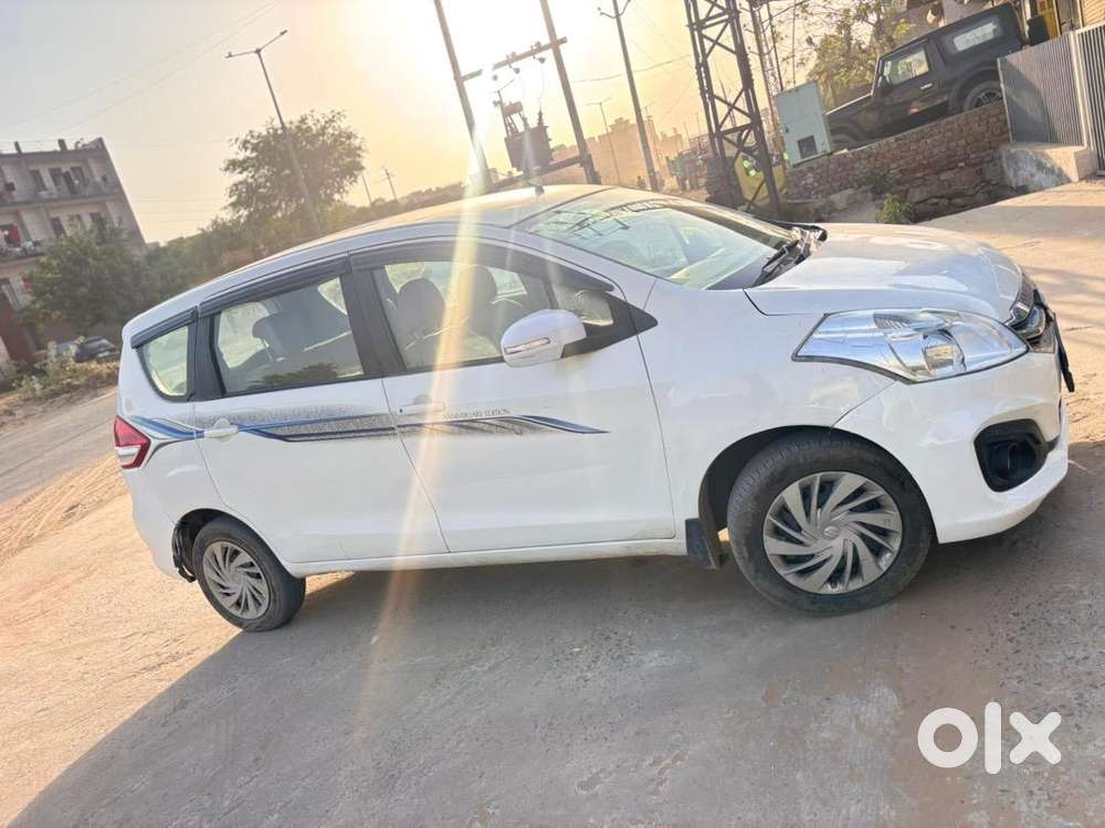 Maruti Suzuki Ertiga 2017 Cng 1st Owner