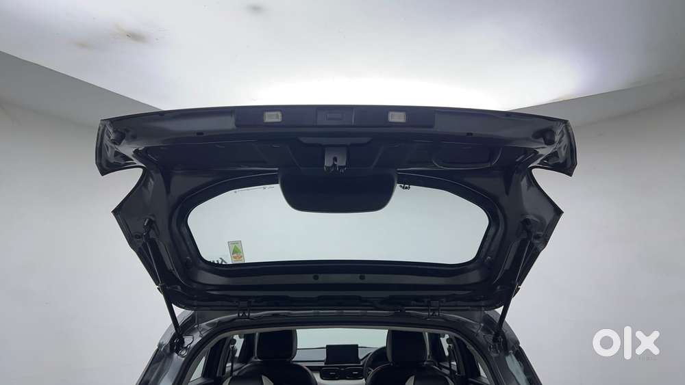 Tata Punch Pure, 2025, Petrol