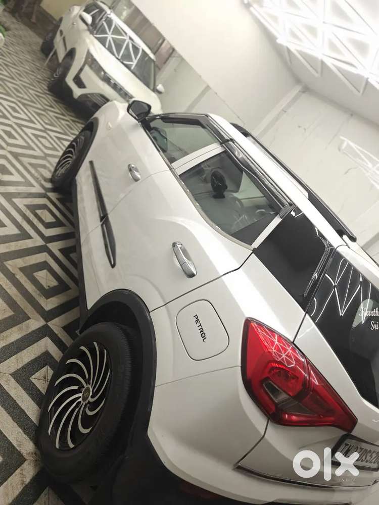 Mahindra Xuv300 W4 Sunroof