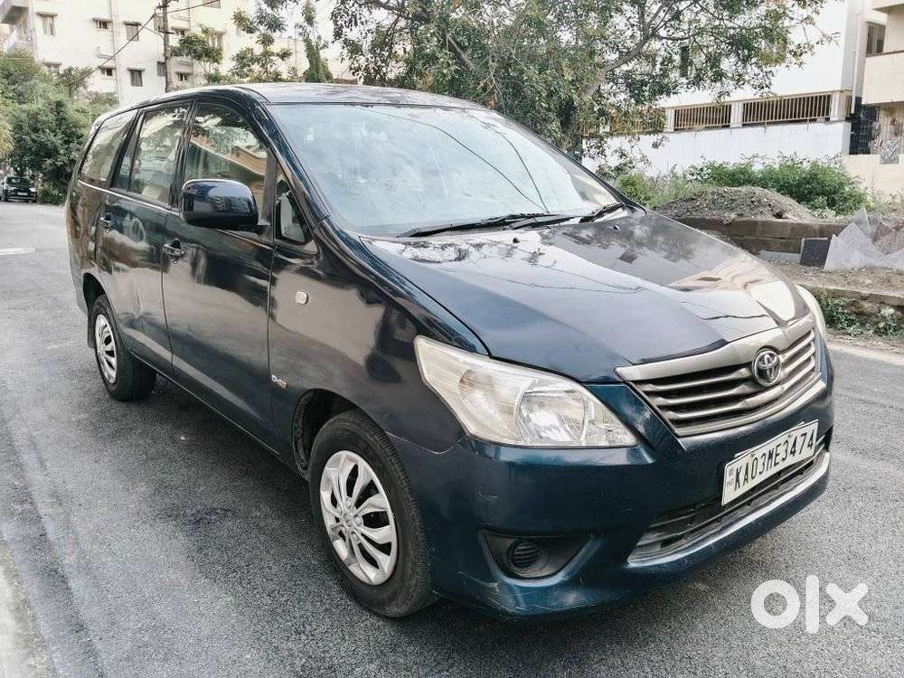 Toyota Innova 2.5 G (diesel) 8 Seater, 2005, Diesel