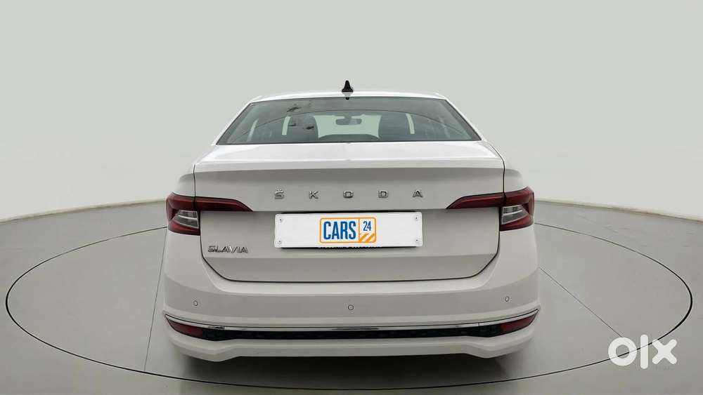 Skoda Slavia 1.0 Tsi Style At, 2022, Petrol