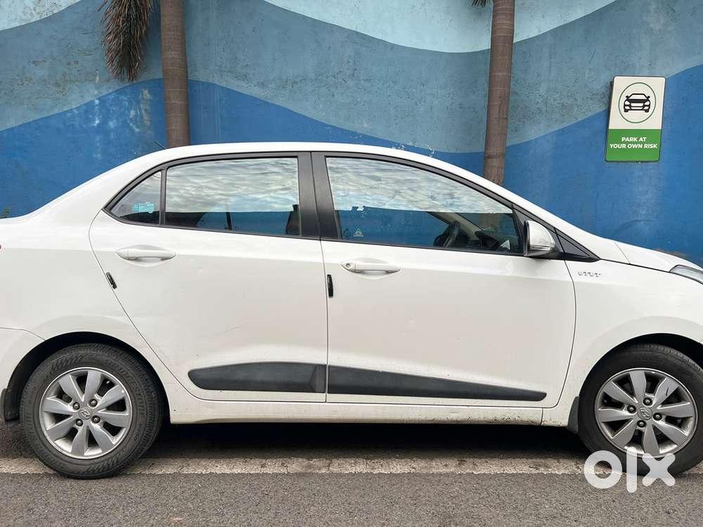 Hyundai Xcent Petrol Manual 2014