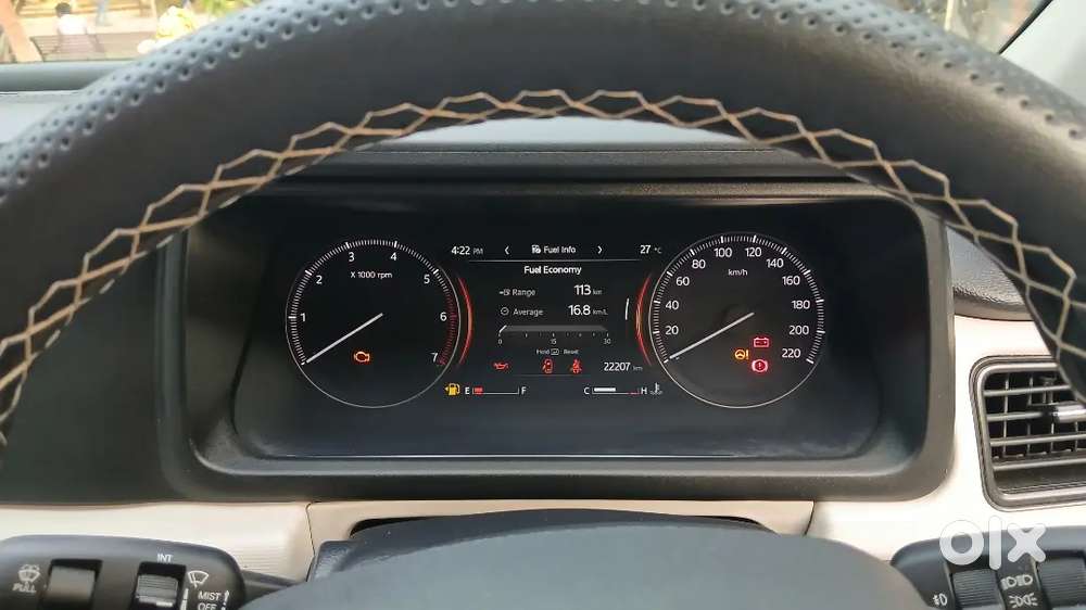 Mahindra Xuv700 2022 Petrol Well Maintained