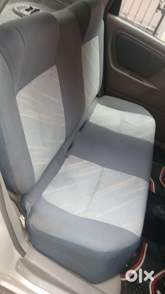 Maruti Suzuki Alto K10 2010-2014 Vxi, 2011, Petrol