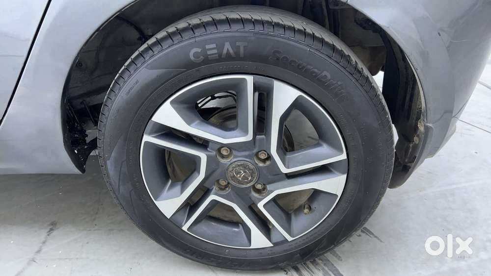 Tata Tiago Xza Plus, 2021, Petrol