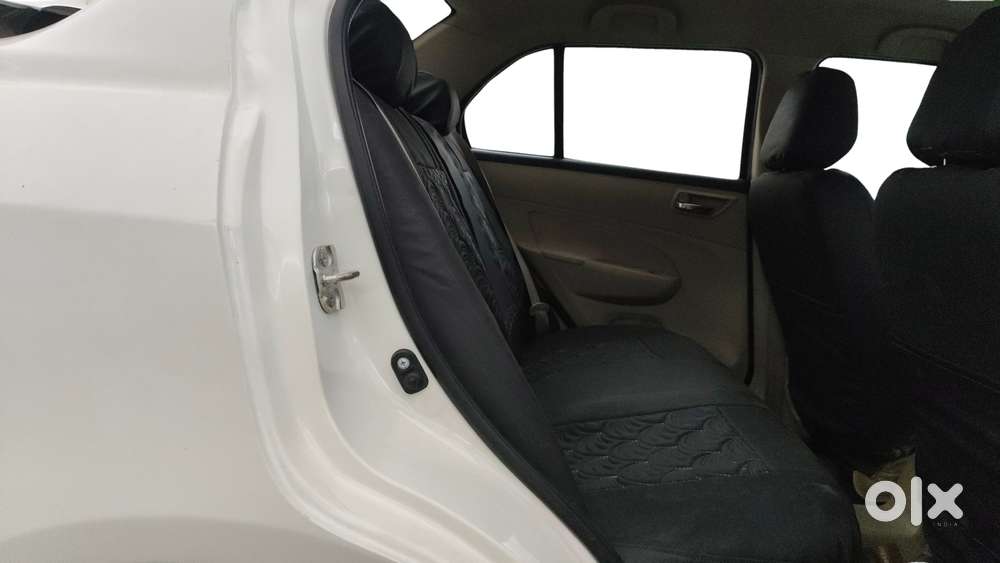 Maruti Suzuki Swift Dzire Vxi At, 2013, Petrol