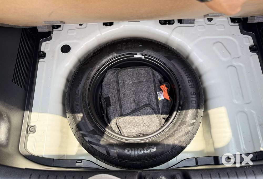 Hyundai Venue 1.0 S (o) Turbo Dct, 2024, Petrol