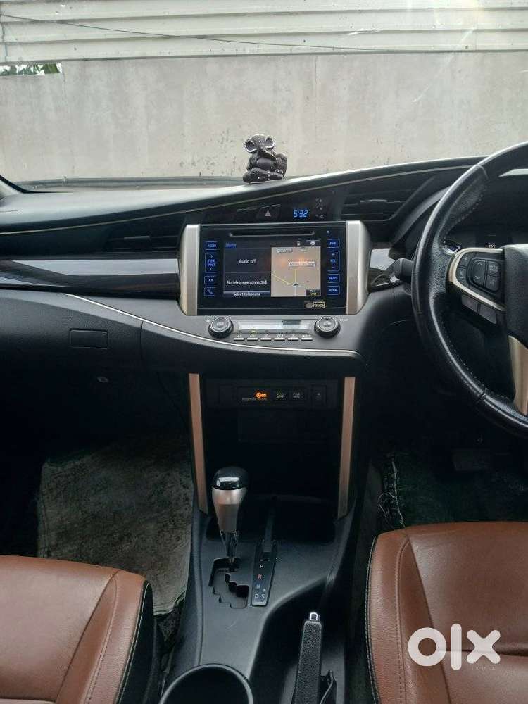Toyota Innova Crysta 2.8z Automatic, 2018, Diesel