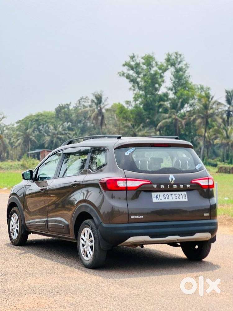 Renault Triber Rxt Easy-r Amt, 2022, Petrol