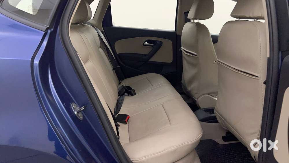 Volkswagen Polo Petrol Highline 1.2l, 2013, Petrol