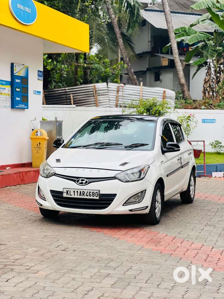 Hyundai I20 Sportz 1.2 Bs-iv, 2013, Petrol