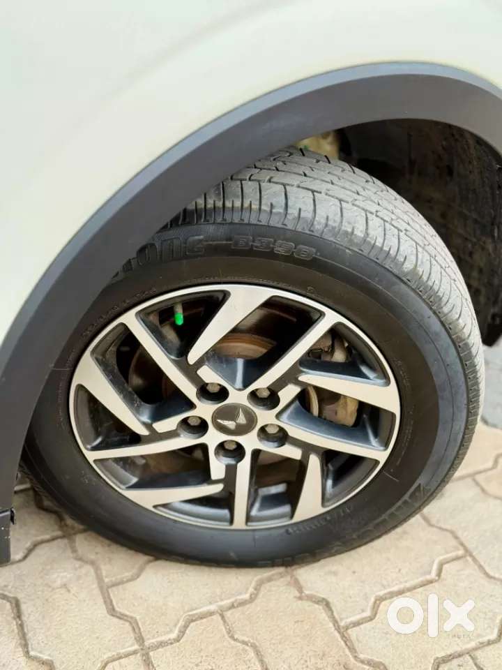 Mahindra Xuv300 W8 Option Diesel, 2022, Diesel
