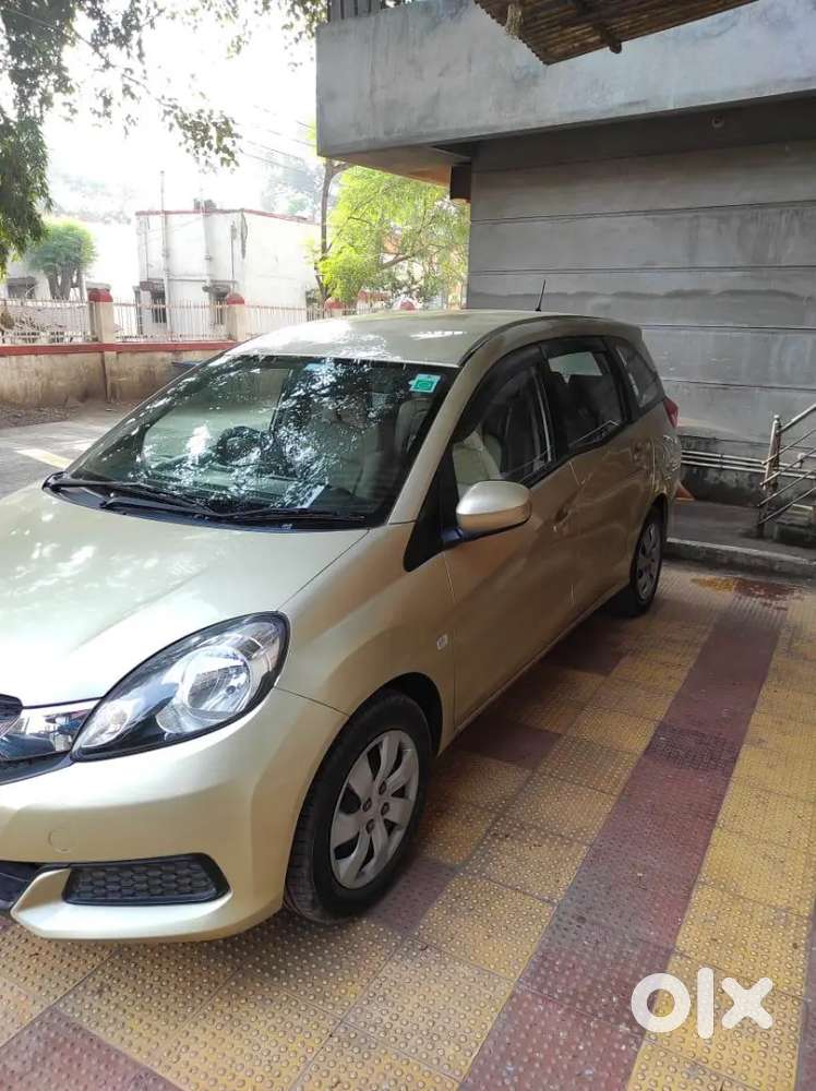 Honda Mobilio 2015