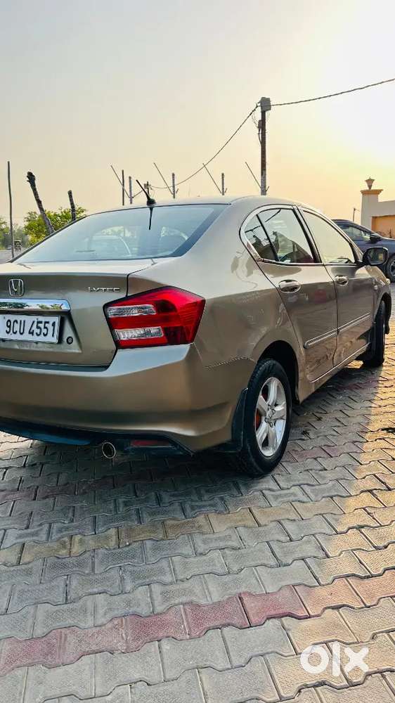 Honda City 2013 Petrol 90000 Km Driven