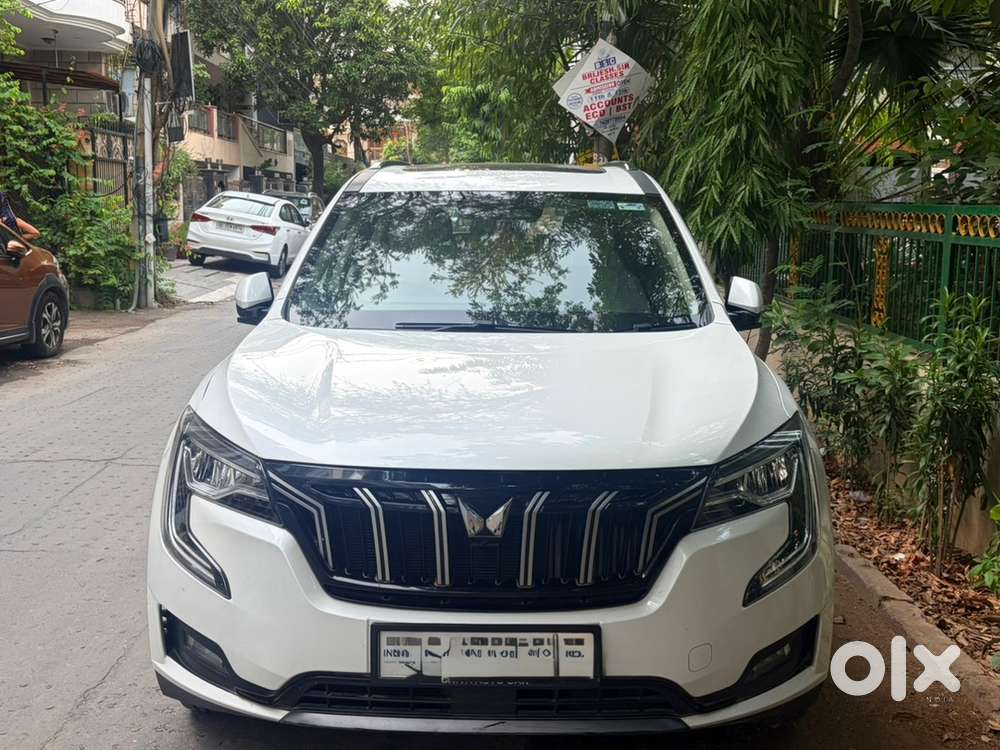 Mahindra Xuv700 Petrol 2025