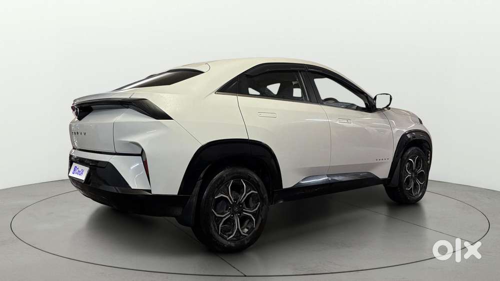 Tata Curvv Creative Plus S 1.2 Revotron Petrol 7dca, 2025, Cng & Hyb..