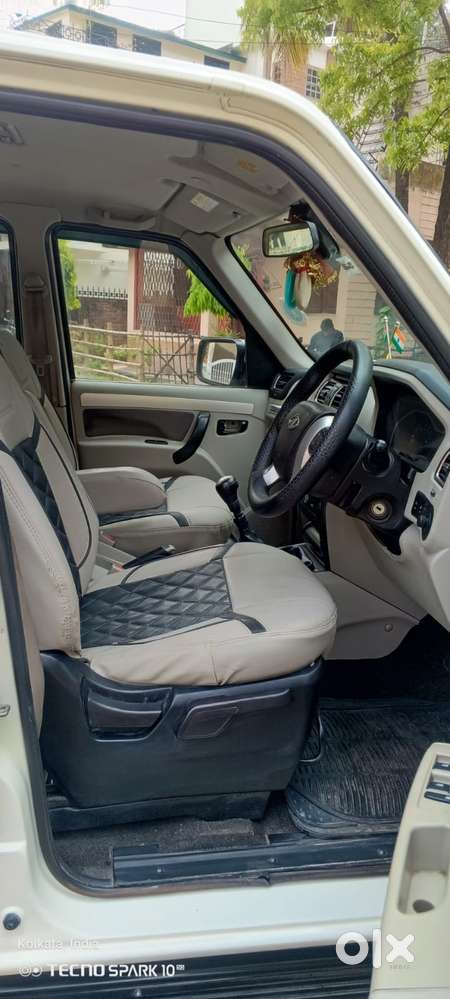 Mahindra Scorpio S10, 2017, Diesel