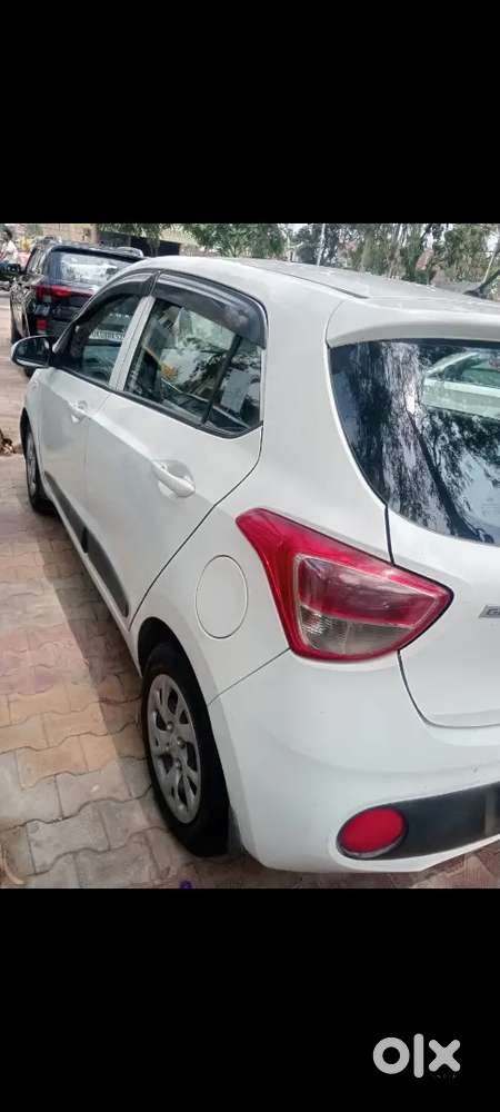 Hyundai Grand I10 Sportz 2018