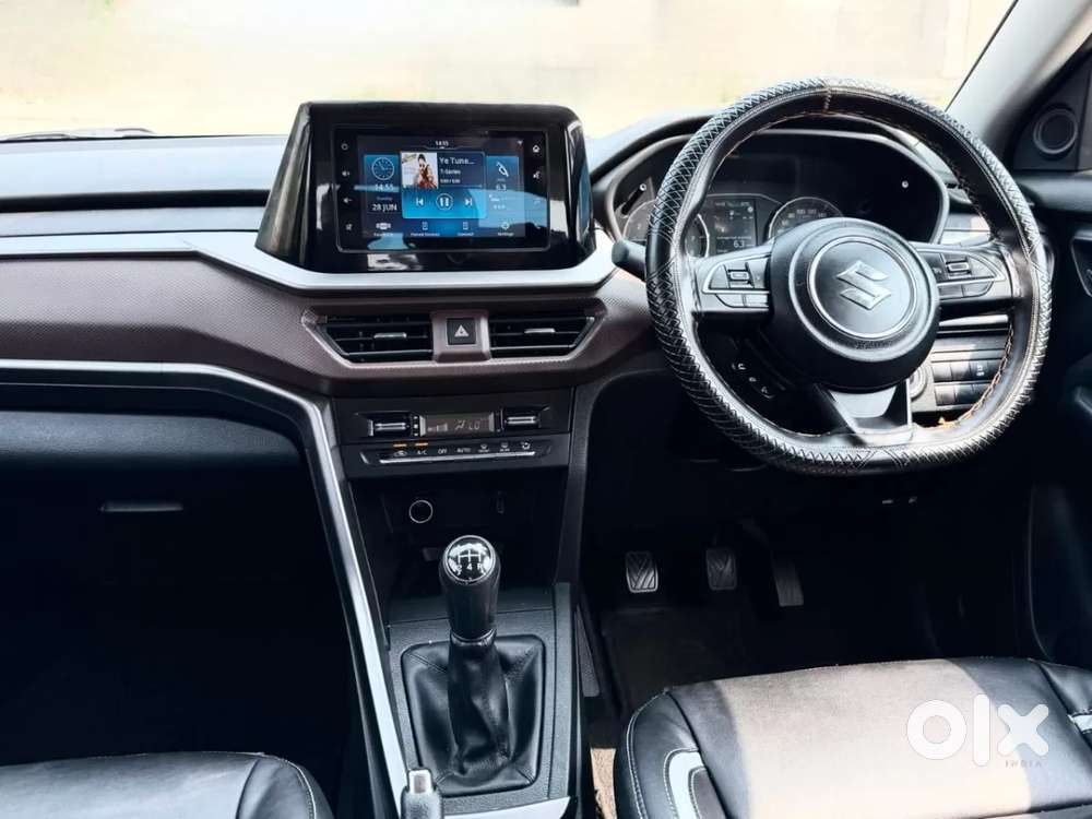 Maruti Suzuki Vitara Brezza 1.5 Zxi, 2023, Petrol