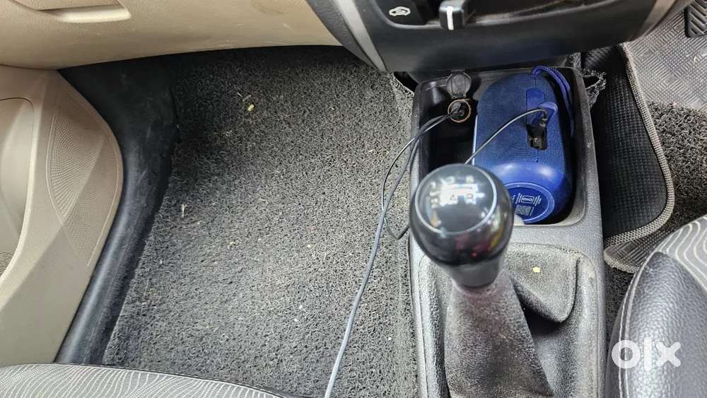 First Party फ़रवरी 2027 तक बीमा है, Ac, Power String, Power Window