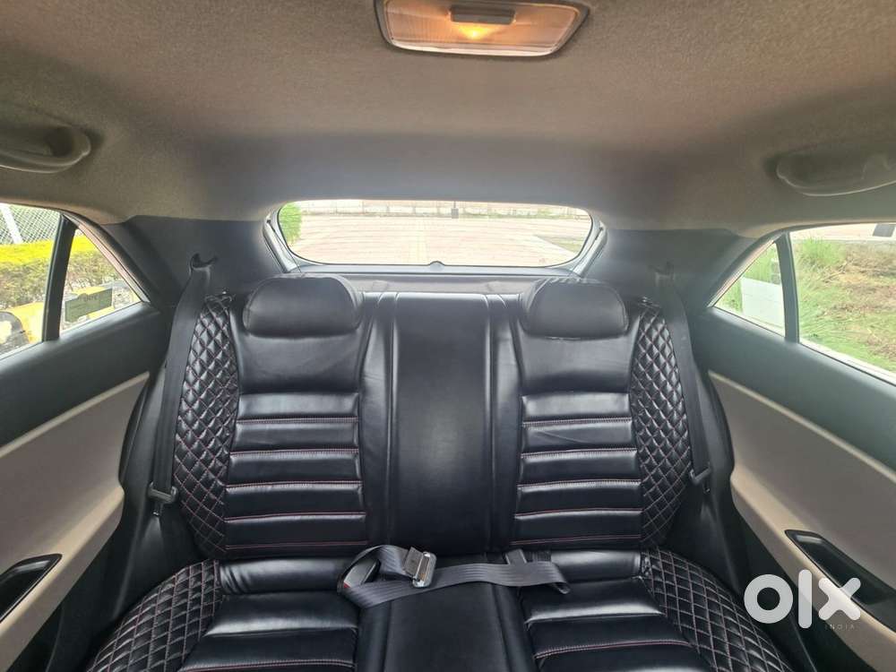 Hyundai Elite I20 Sportz Plus Varient Vtvt Petrol Mannual Transmission