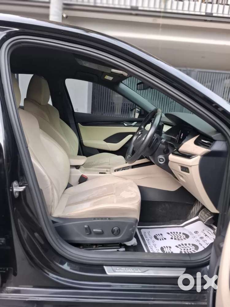 Skoda Octavia 2.0 L K Tsi At, 2023, Petrol