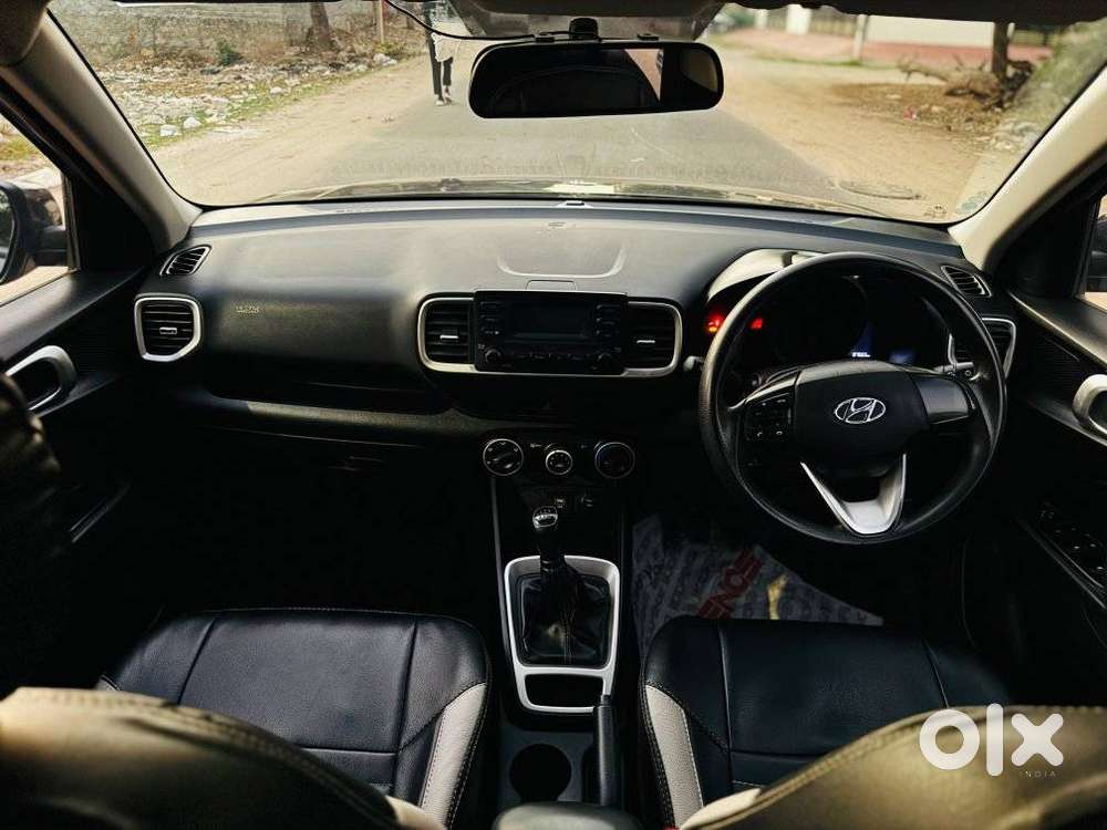 Hyundai Venue, 2021, Cng & Hybrids