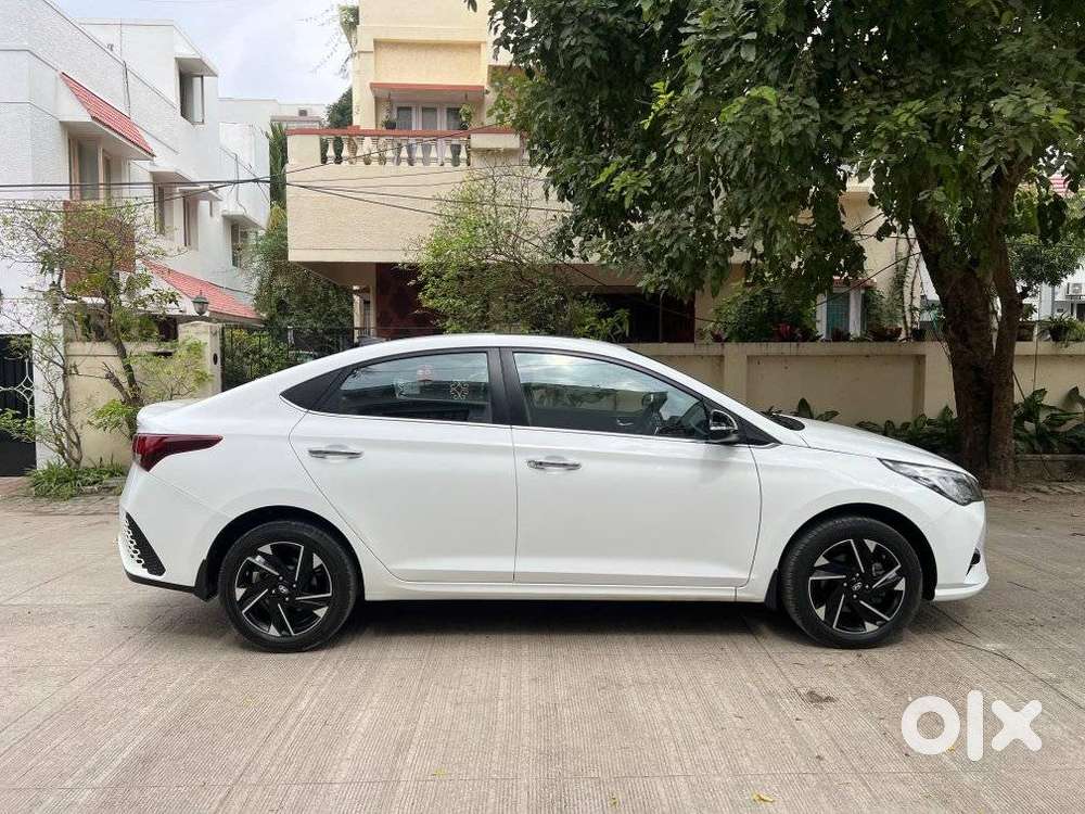 Hyundai Verna 1.0 Sx (o) Turbo Gdi Dct, 2023, Petrol
