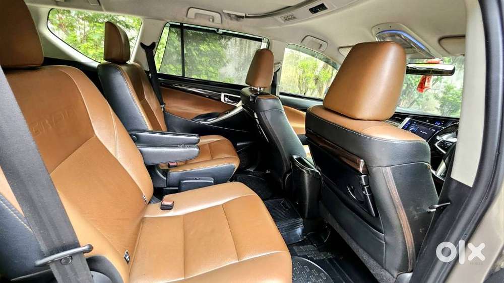 Toyota Innova Crysta 2.8z Automatic, 2020, Diesel