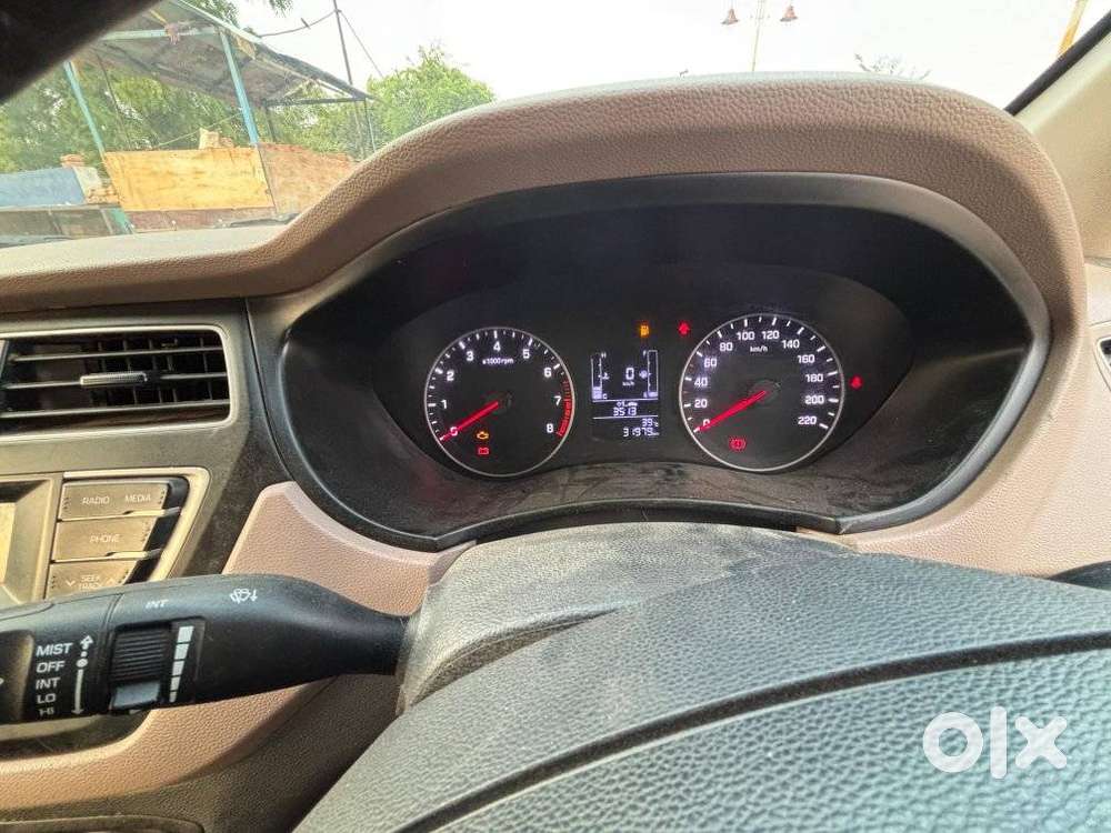 Hyundai I20 Sportz 1.2 Ivt, 2020, Petrol