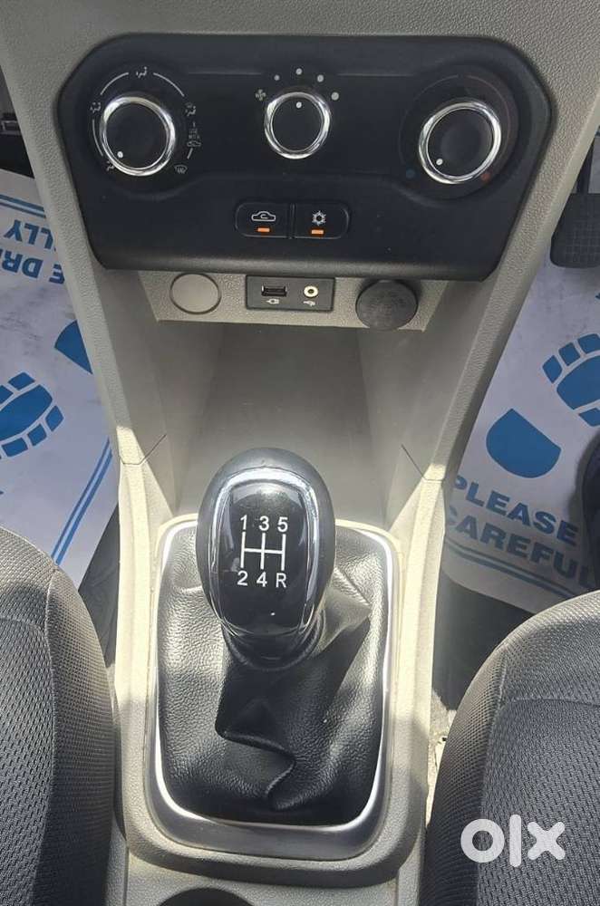 Tata Tiago 1.2 Revotron Xt, 2017, Petrol