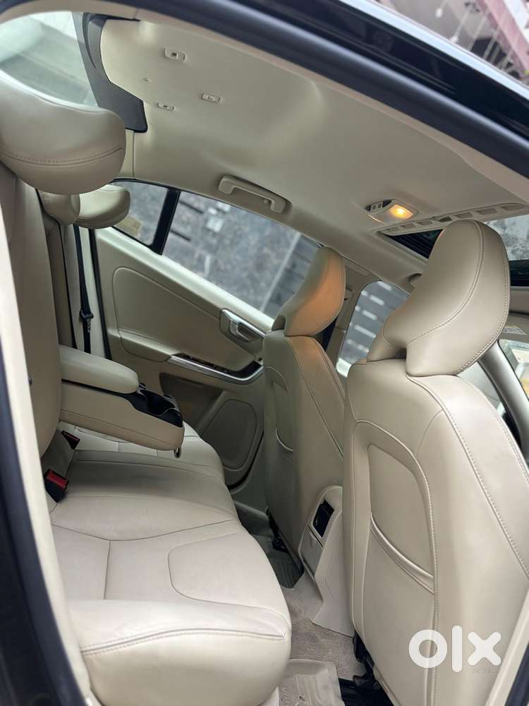 2018 Volvo S60 D4 Momentum