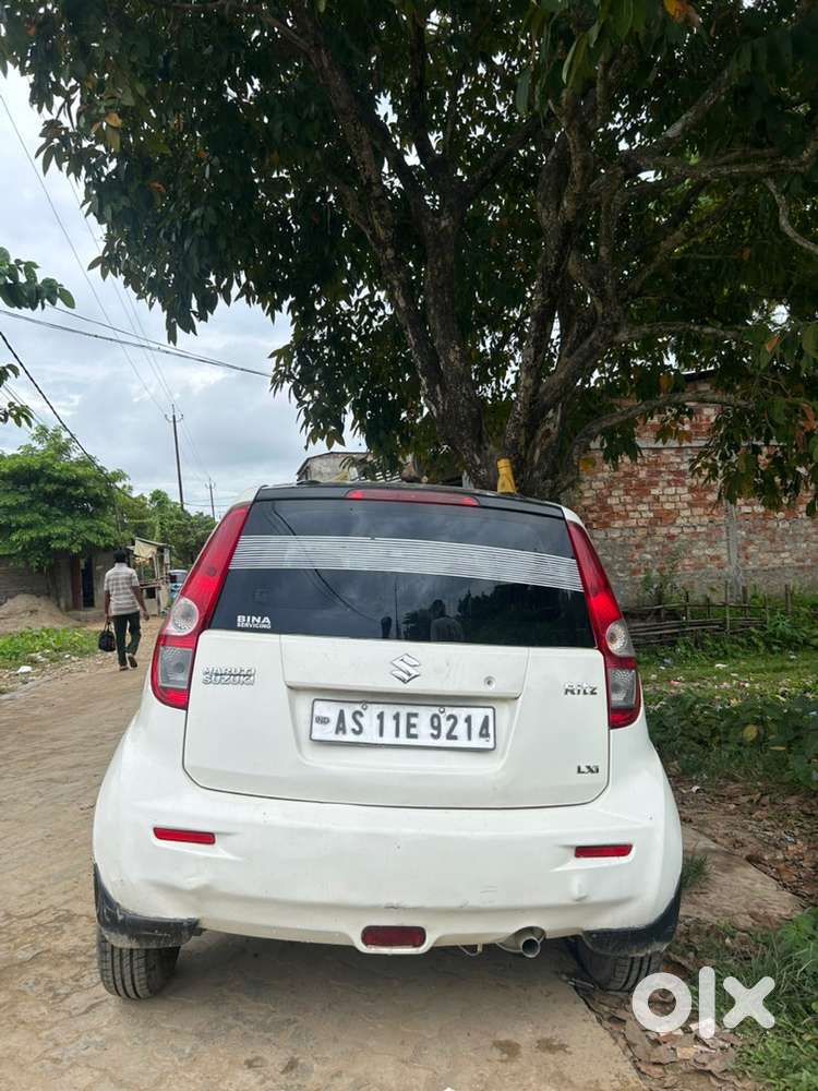 Maruti Suzuki Ritz Petrol 2011