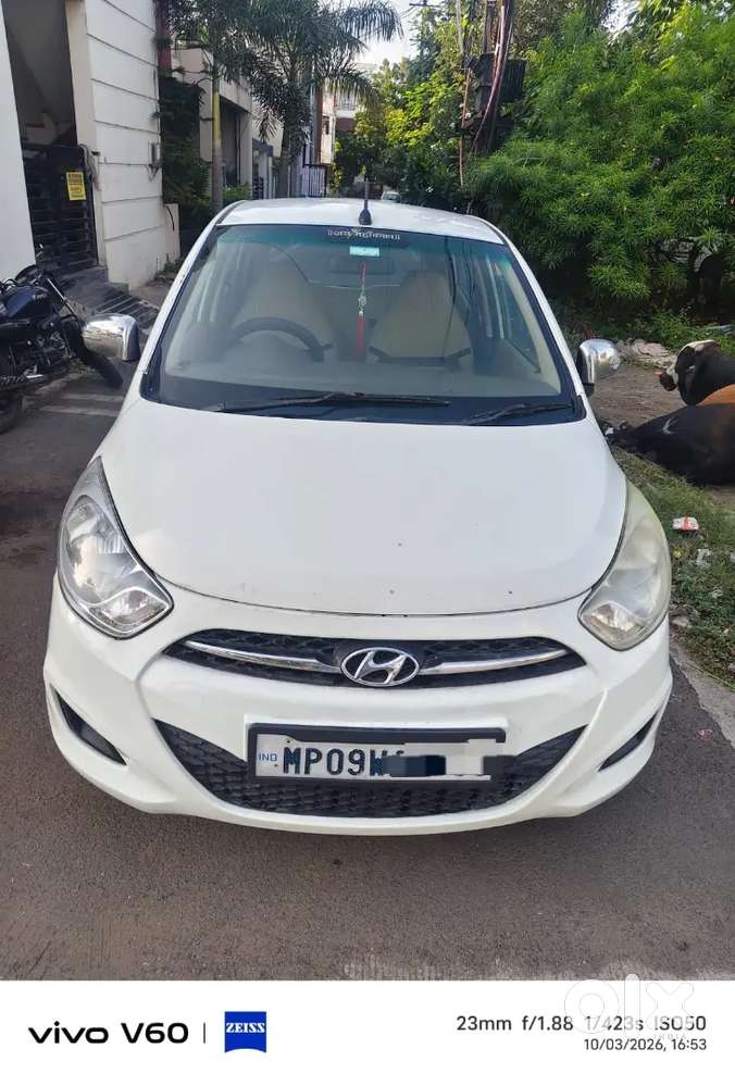 Hyundai I10 Sportz Petrol 2013
